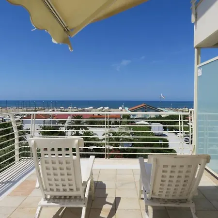 Joseph Hotel Marina di Pietrasanta