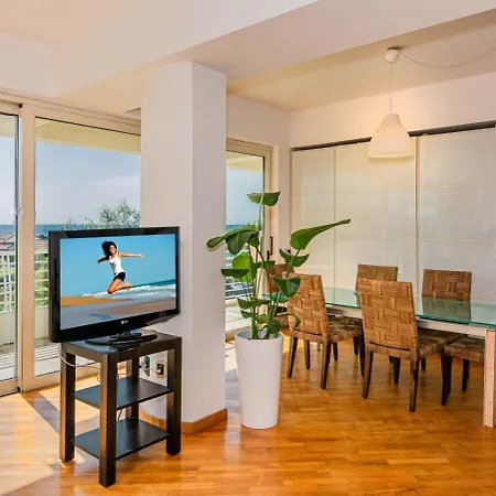Joseph Otel Marina di Pietrasanta